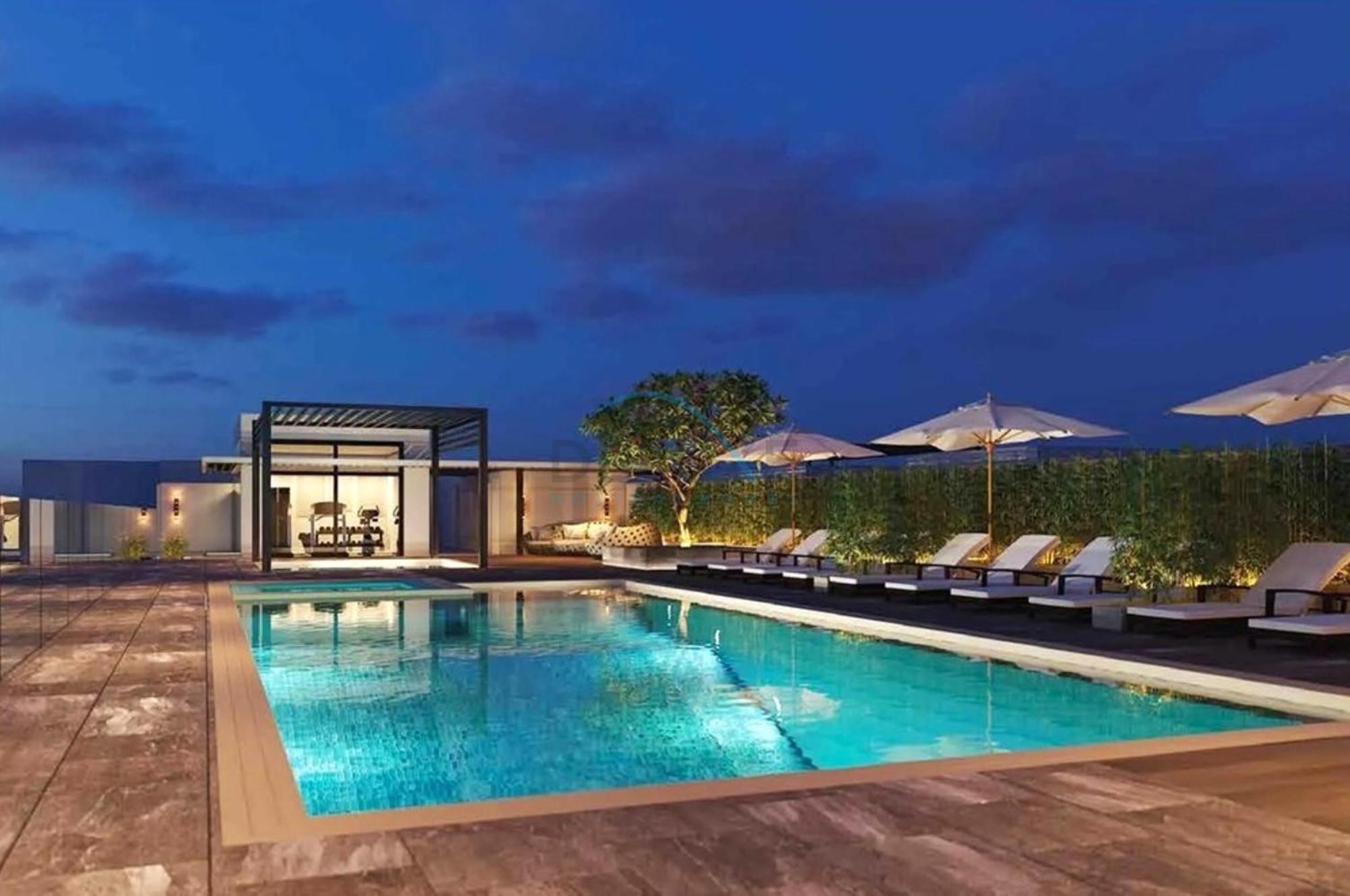 Near Circle Mall And Steps From The Park, Hyati Avenue, Jvc By Deluxe Homes